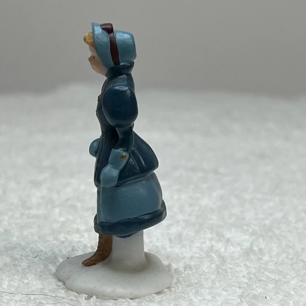 Dept 56 David Copperfield Characters - Agnes - Dickens Loose Figurine - 1989 - Picture 4 of 6